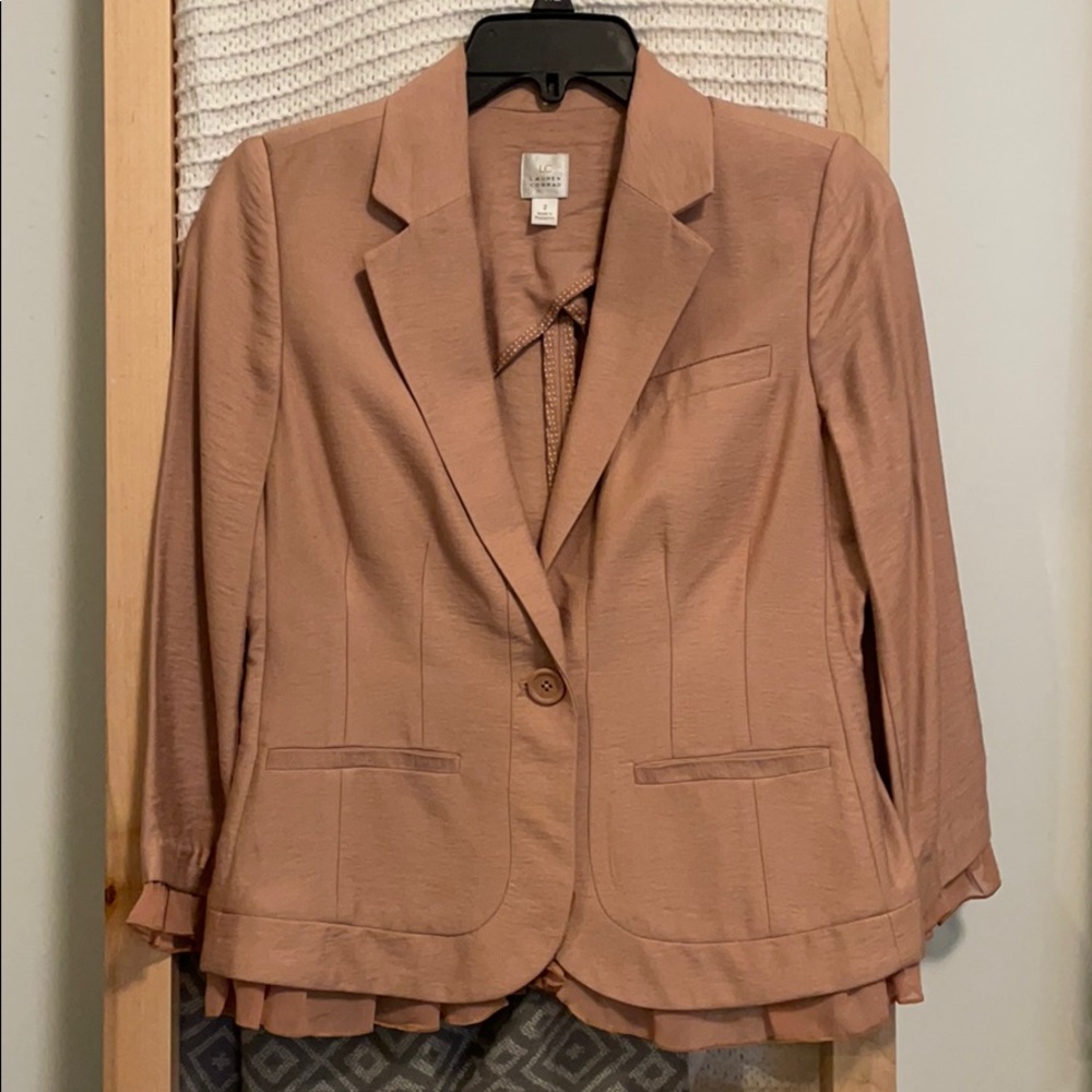 Women’s Lauren Conrad Blush Blazer with Ruffle Detail Size 2